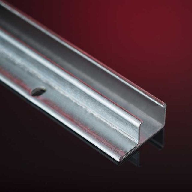 Sedis complementary products, steel rails for wear strips